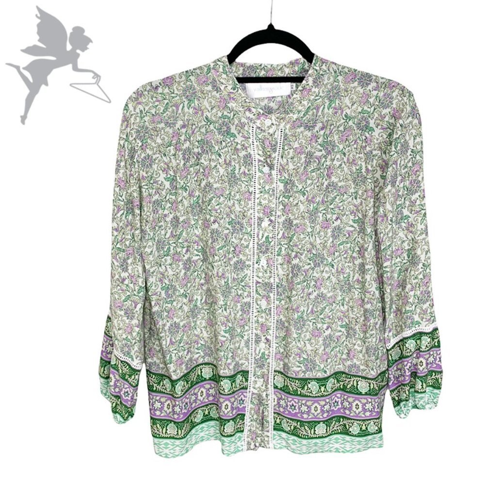 WALKER & WADE Floral button front top